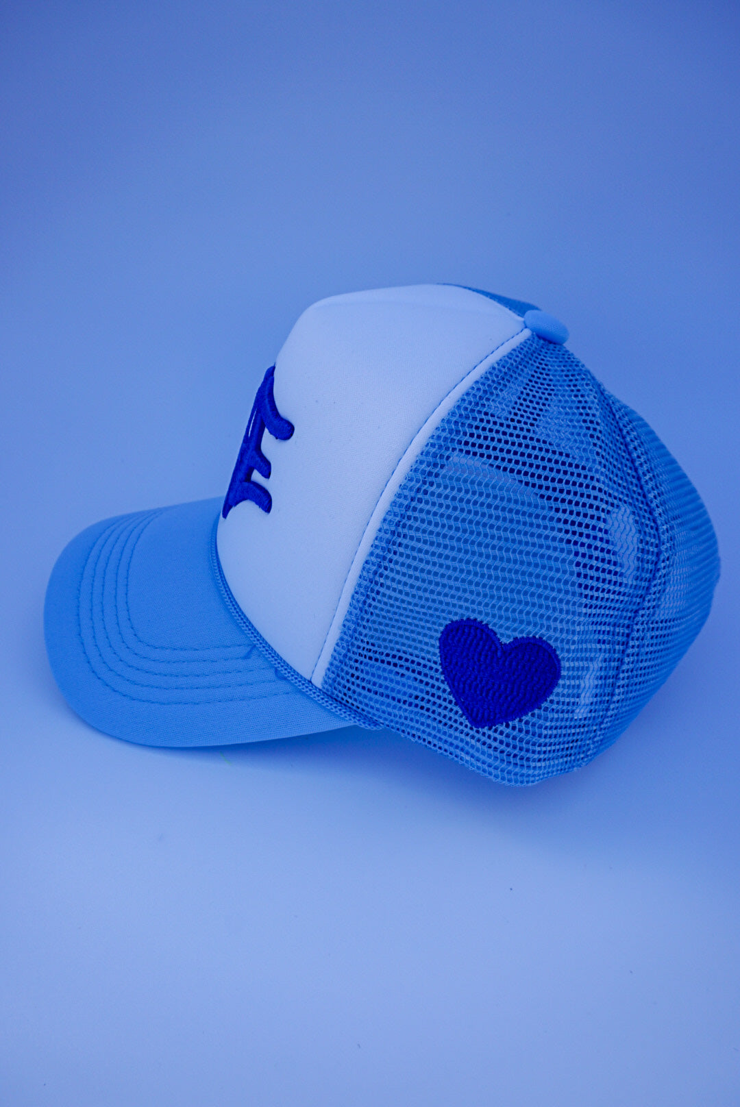 Trucker Hat W Heart Patch