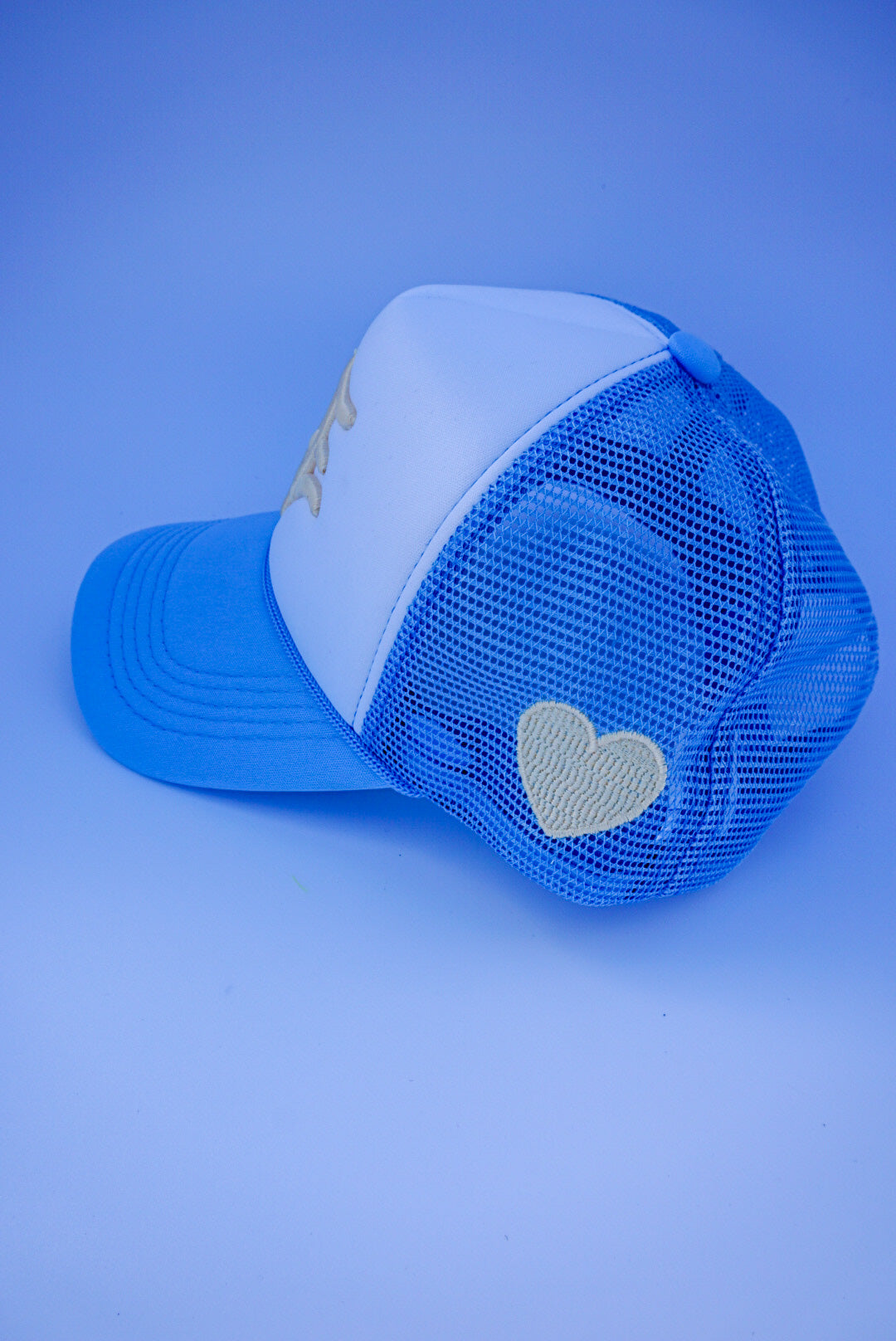 Trucker Hat W Heart Patch