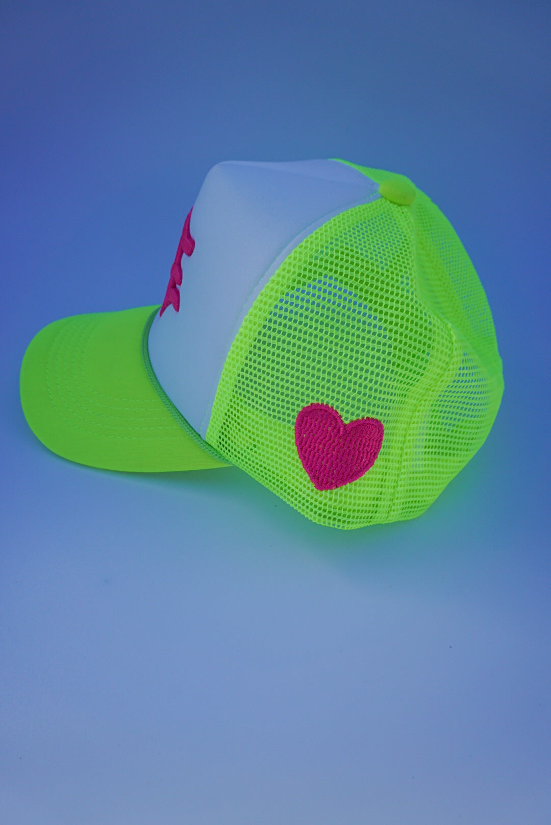 Trucker Hat W Heart Patch